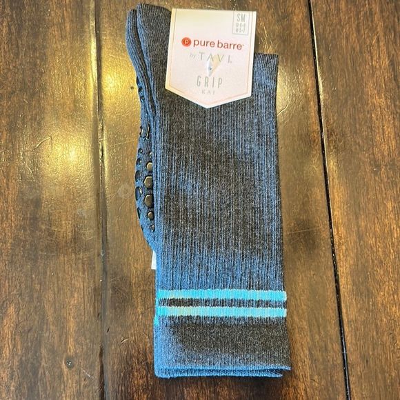 Pure Barre Accessories - Brand New ⚡️Pure Barre Charcoal Mint Crew Socks
